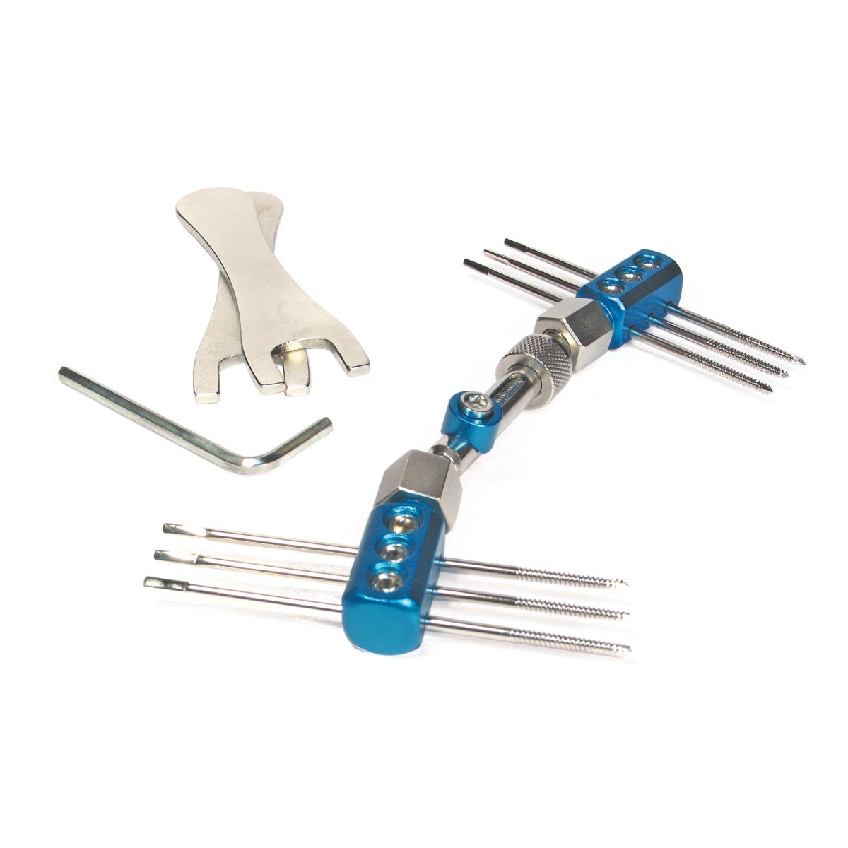 External fixator system — rings, rods and clamps